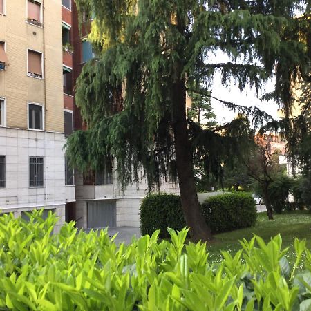Apartment Chiesarossa Milaan Buitenkant foto