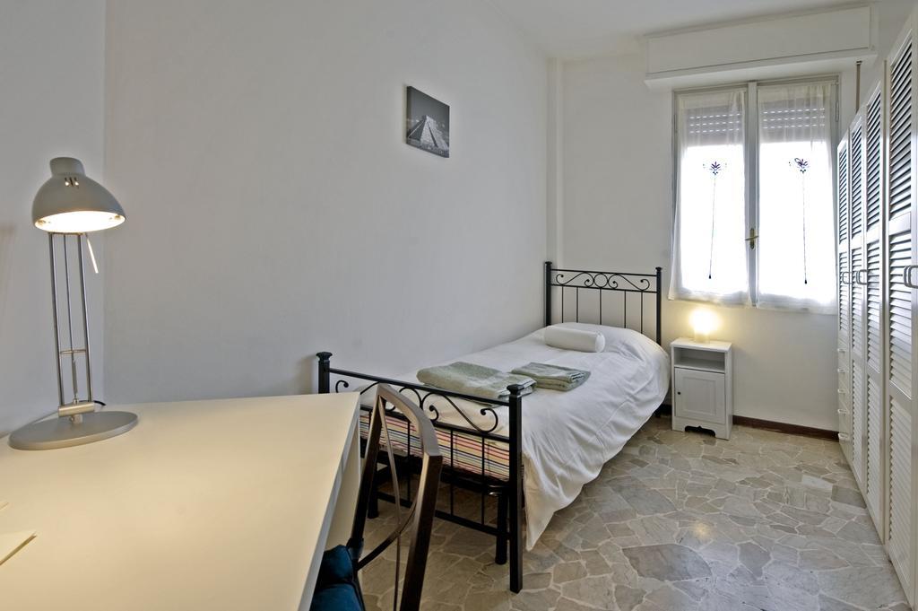 Apartment Chiesarossa Milaan Kamer foto