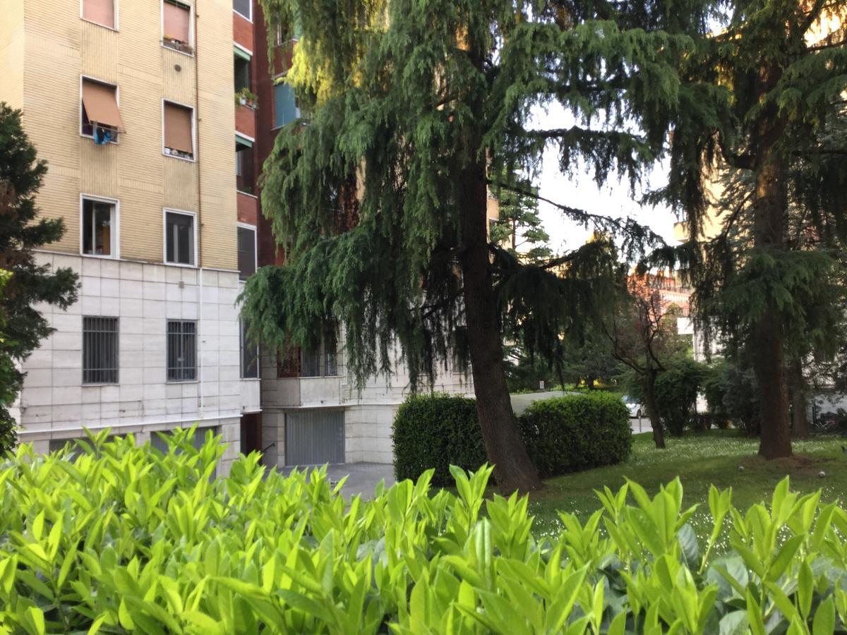 Apartment Chiesarossa Milaan Buitenkant foto