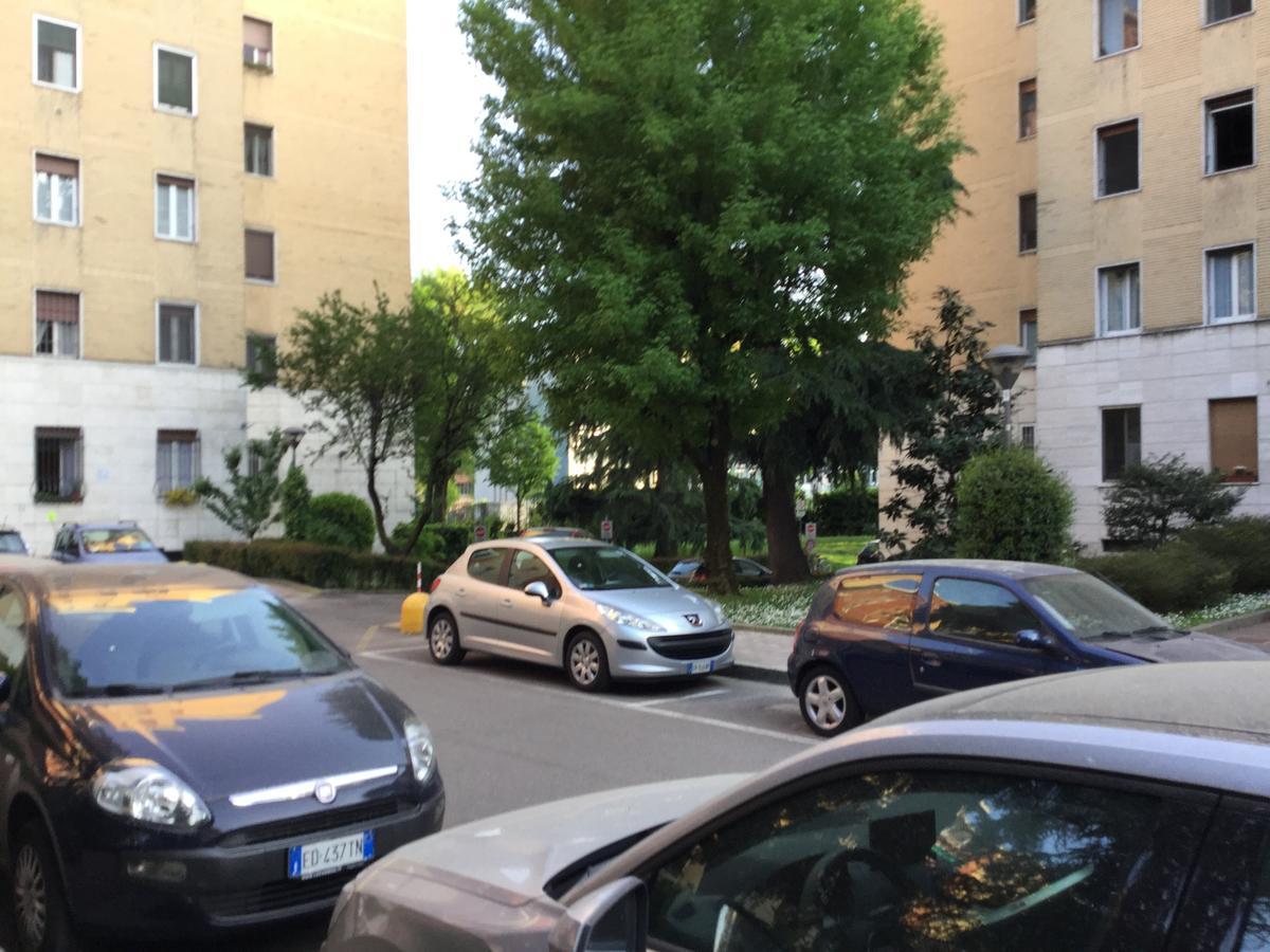 Apartment Chiesarossa Milaan Buitenkant foto